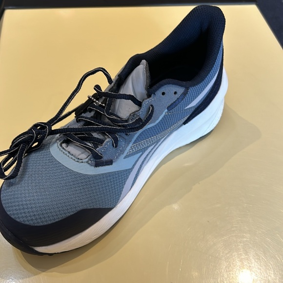 Ladies Comp Toe work shoe. - Picture 3 of 4